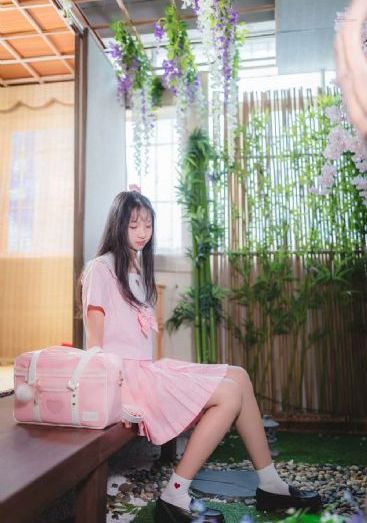 动车魔女_BD英语在线播放